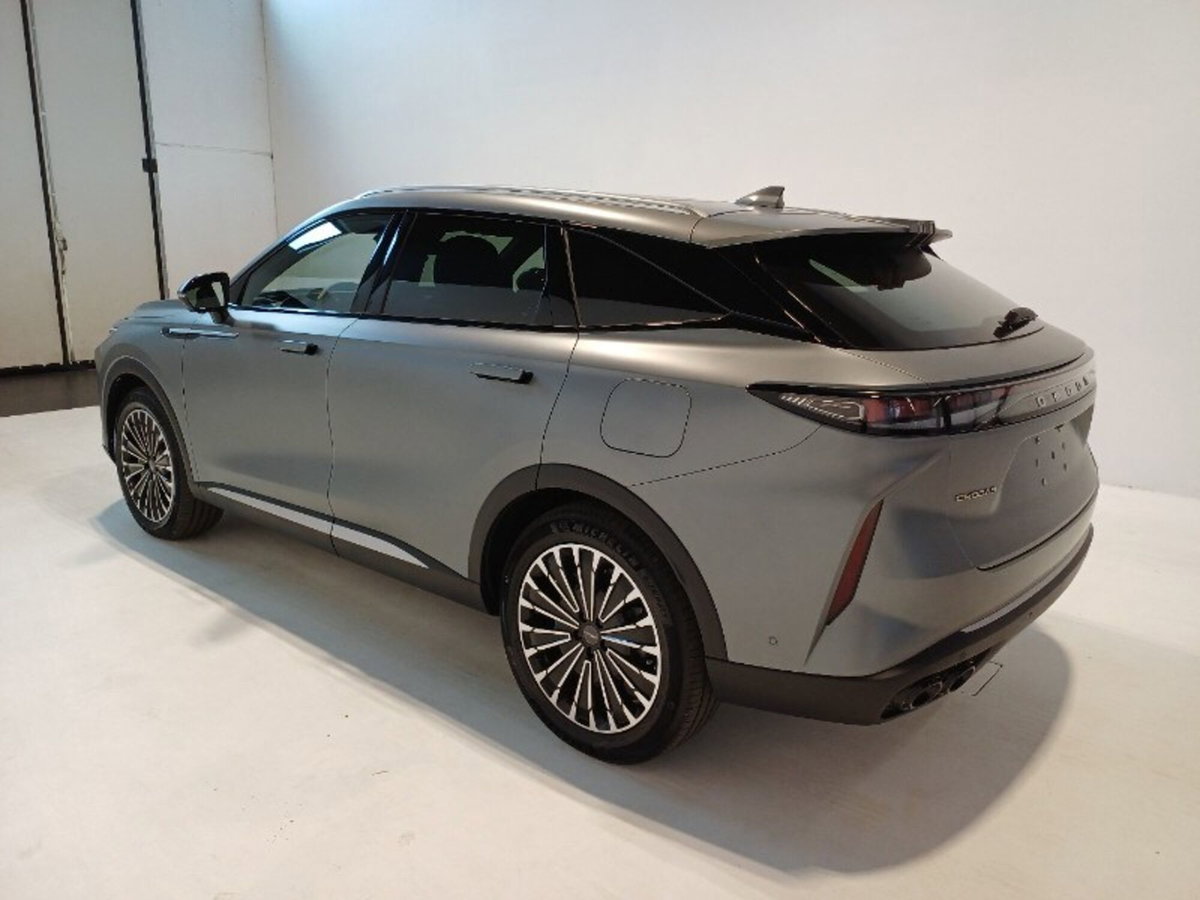 Omoda Omoda 9 SHS-P 1.5 tgdi phev Premium i-awd (4)