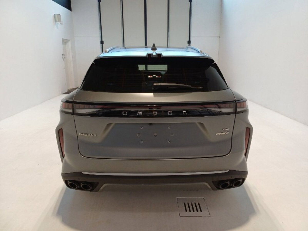 Omoda Omoda 9 SHS-P 1.5 tgdi phev Premium i-awd (5)