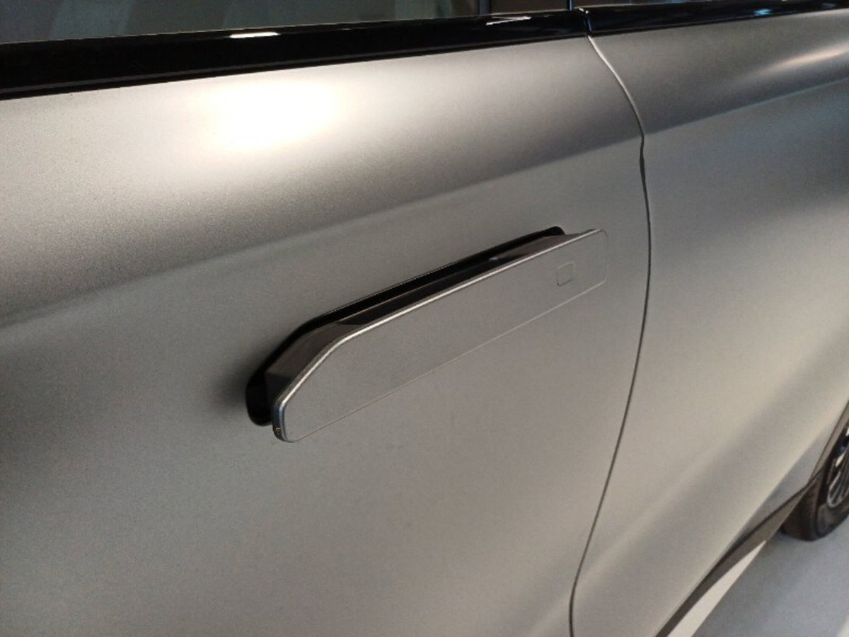 Omoda Omoda 9 SHS-P 1.5 tgdi phev Premium i-awd (8)