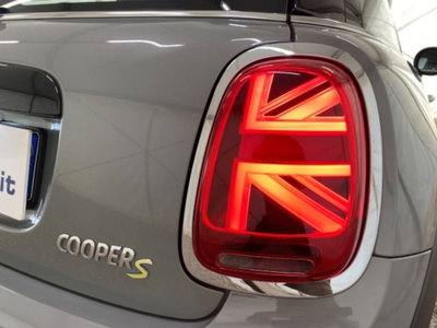 MINI Mini Cooper SE Yours (18)