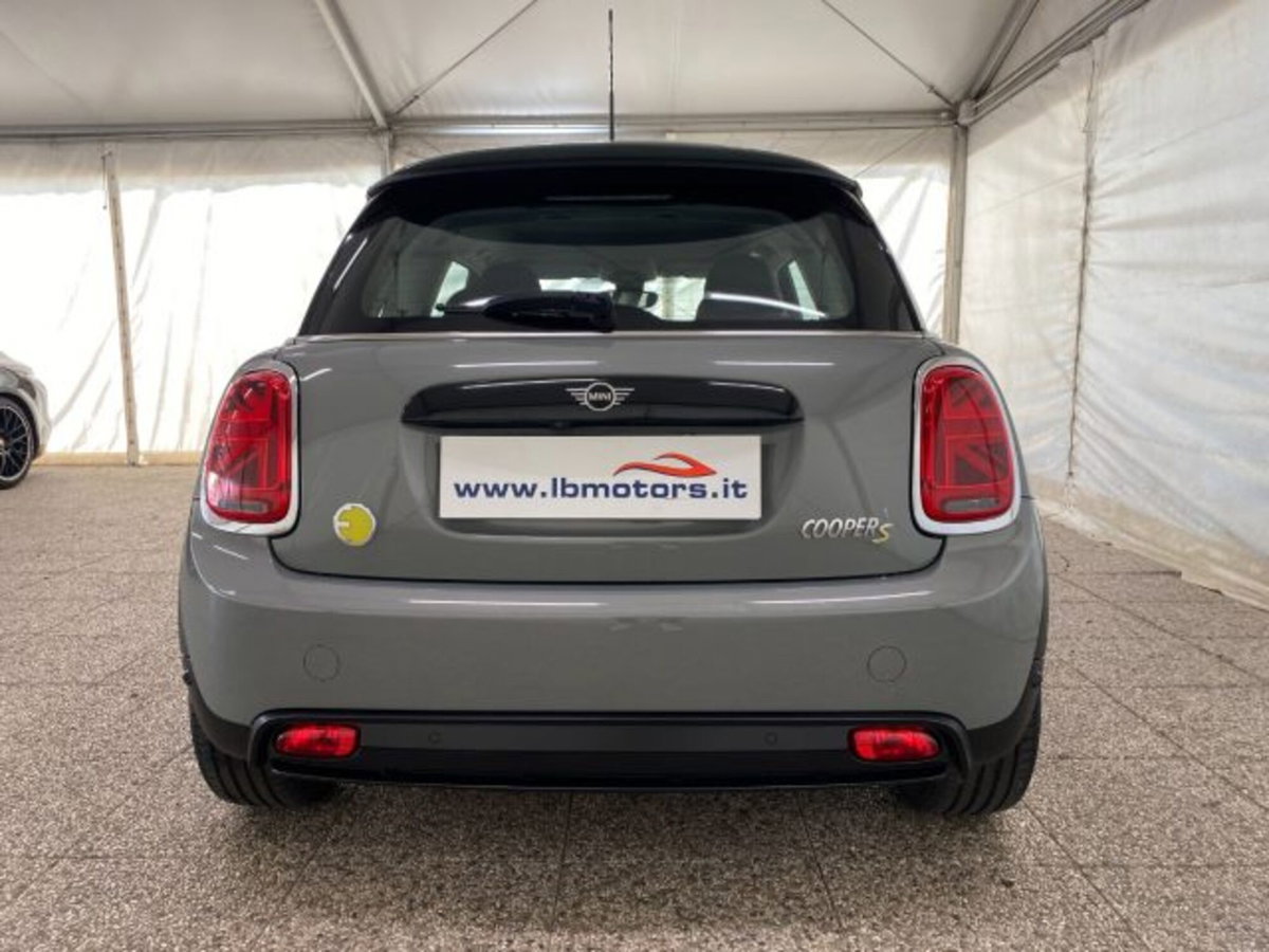 MINI Mini Cooper SE Yours (5)