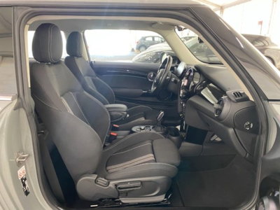 MINI Mini Cooper SE Yours (9)