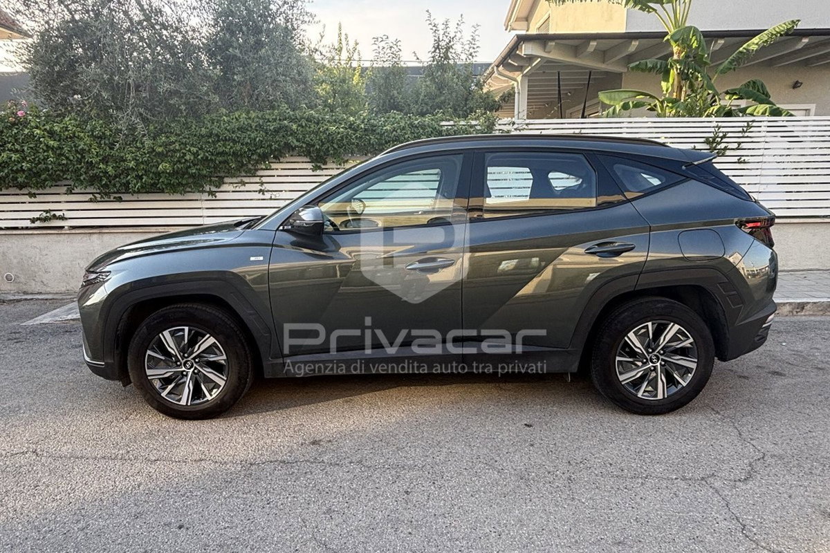 Hyundai Tucson 1.6 crdi 48V Xtech 2wd imt (8)