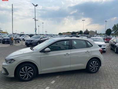 Volkswagen Polo 1.0 tsi Life 95cv (5)