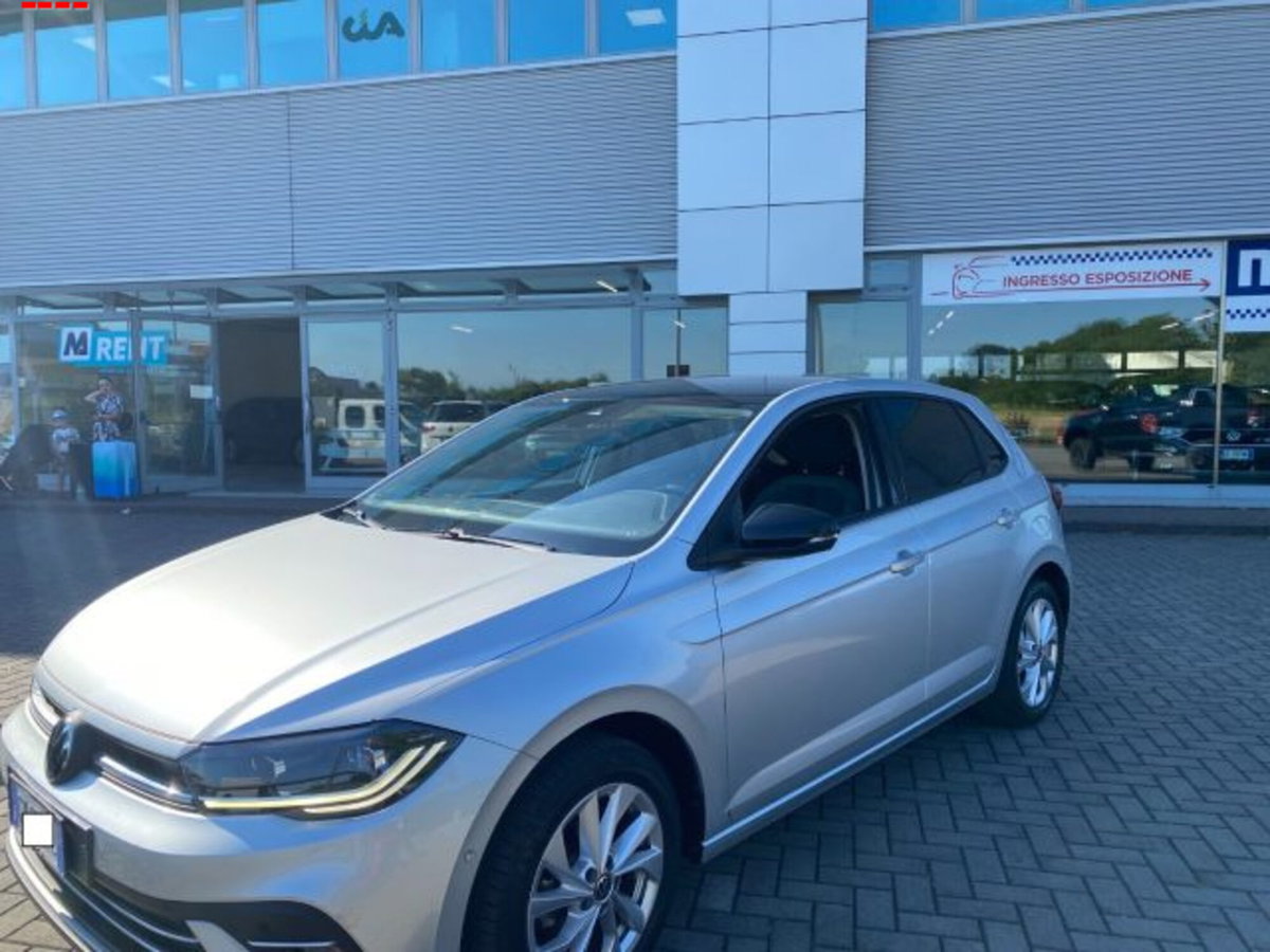 Volkswagen Polo 1.0 tsi Style 95cv (5)