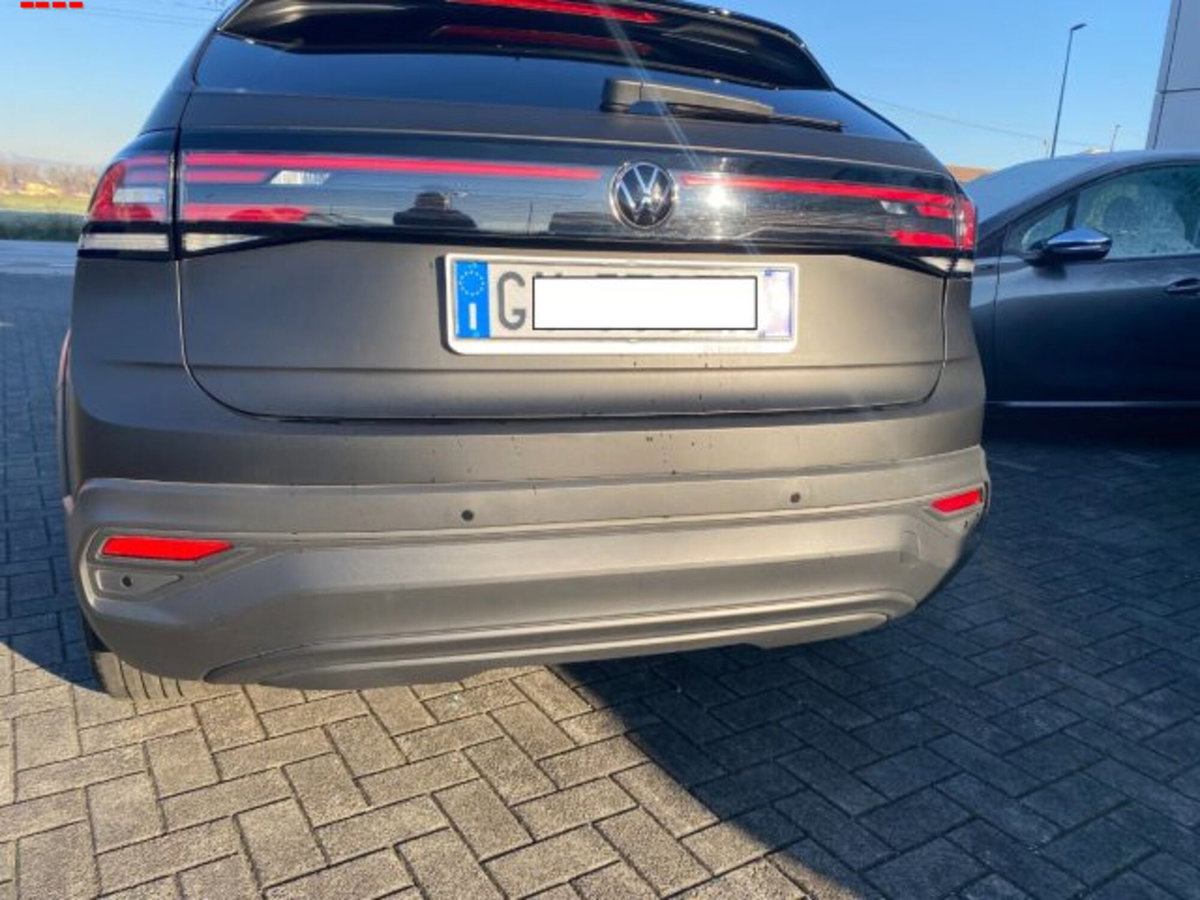 Volkswagen Taigo 1.0 tsi Life 115cv dsg (12)