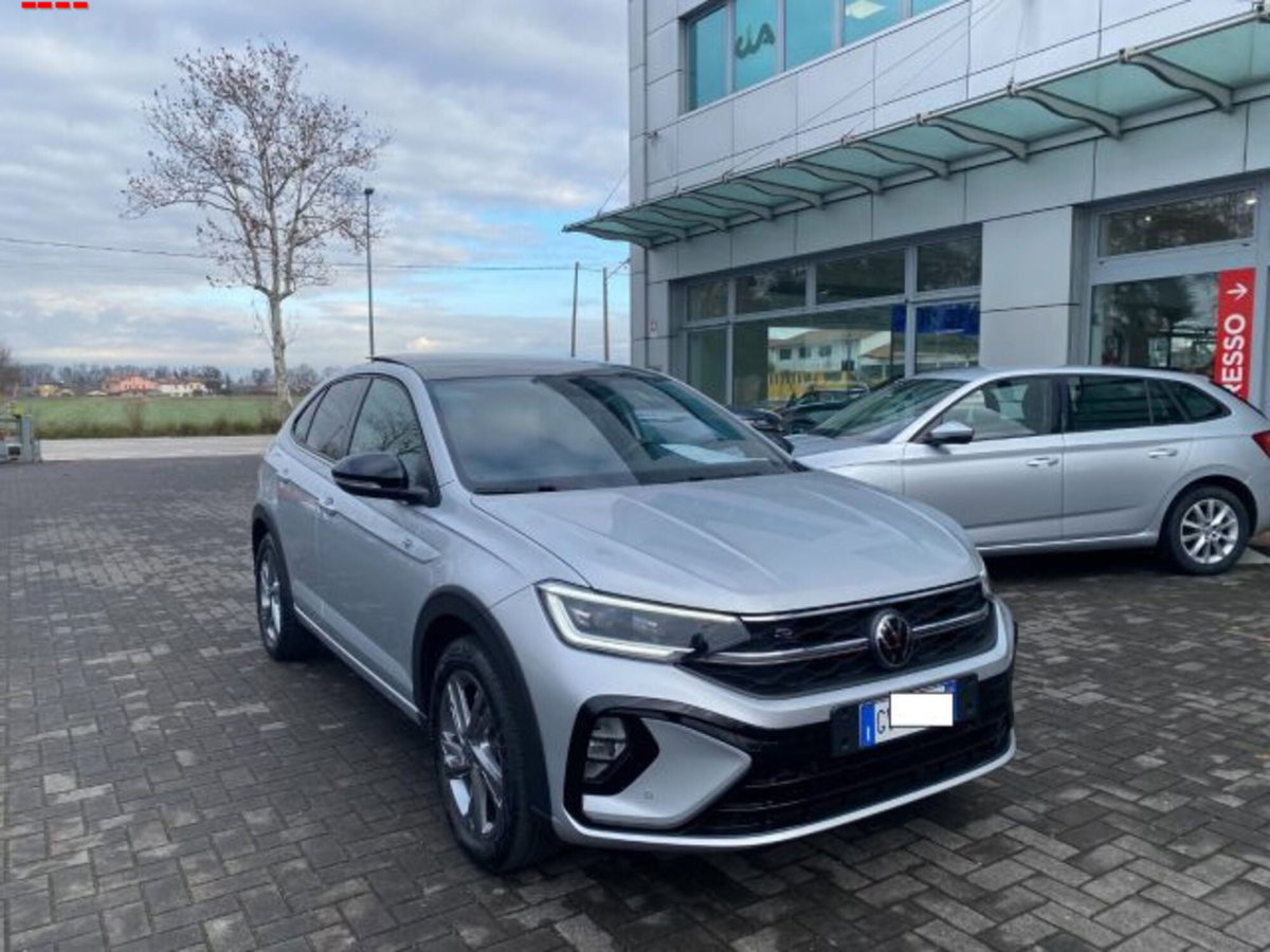 Volkswagen Taigo 1.0 tsi R-Line 115cv (3)