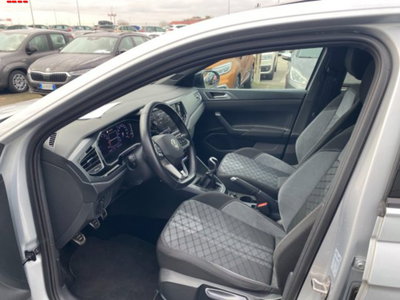 Volkswagen Taigo 1.0 tsi R-Line 115cv (7)
