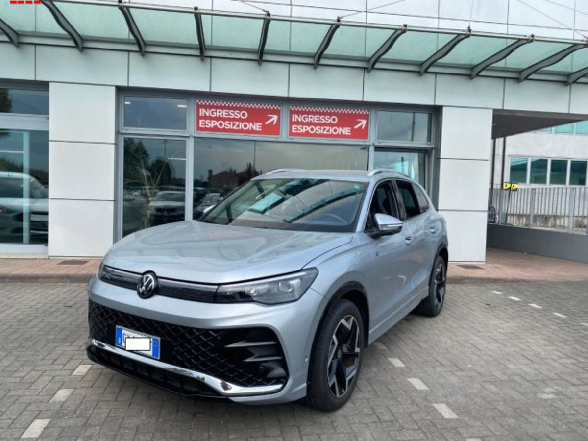 Volkswagen Tiguan Allspace 2.0 tdi R-Line 150cv dsg