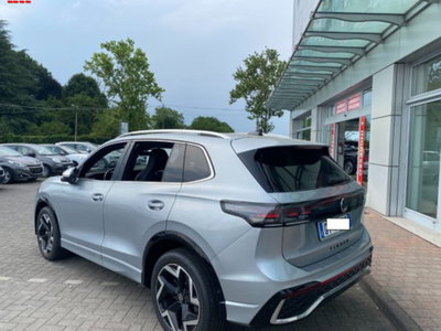 Volkswagen Tiguan Allspace 2.0 tdi R-Line 150cv dsg (4)