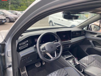 Volkswagen Tiguan Allspace 2.0 tdi R-Line 150cv dsg (8)