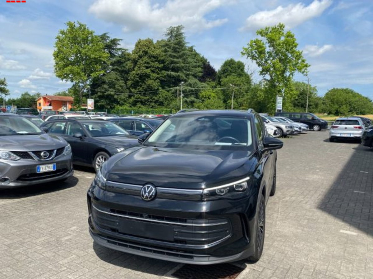 Volkswagen Tiguan Allspace 2.0 tdi Elegance 150cv dsg (2)