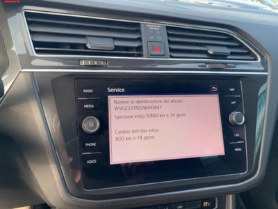 Volkswagen Tiguan 2.0 TDI SCR DSG Business BlueMotion Technology (12)