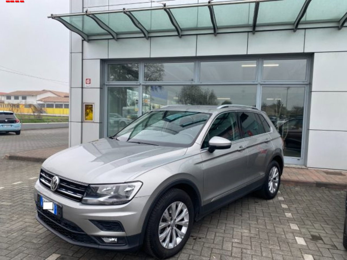 Volkswagen Tiguan 2.0 TDI SCR DSG Business BlueMotion Technology