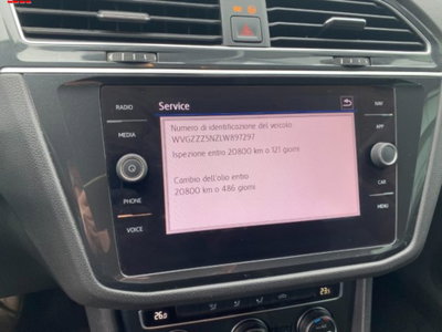 Volkswagen Tiguan 2.0 TDI SCR DSG Business BlueMotion Technology (9)