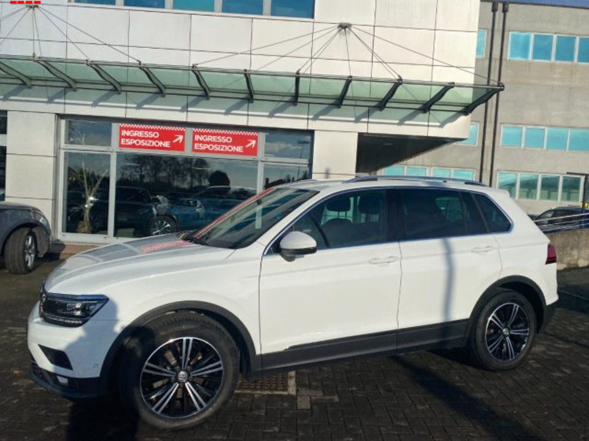 Volkswagen Tiguan 2.0 TDI SCR DSG Business BlueMotion Technology