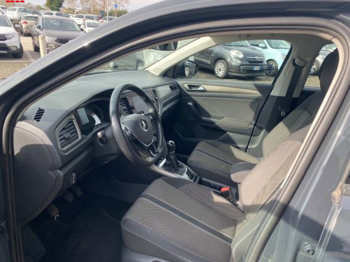 Volkswagen T-Roc 1.0 TSI Style BlueMotion Technology (6)