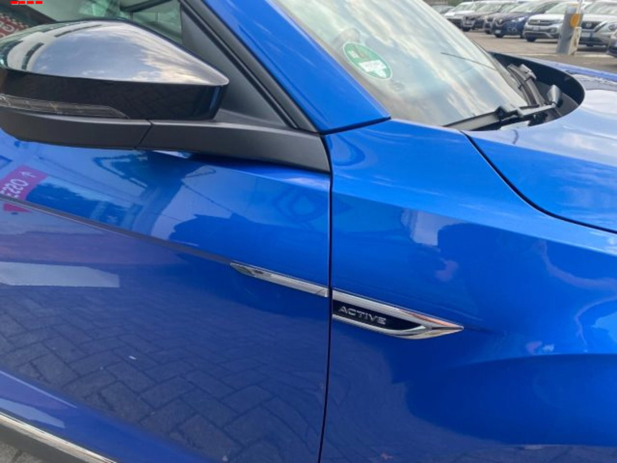 Volkswagen T-Roc Cabrio 1.5 TSI ACT R-Line (4)