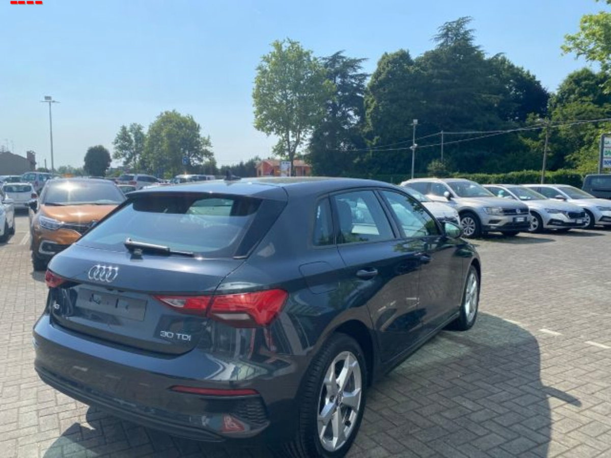 Audi A3 Sportback 30 TDI Business (5)