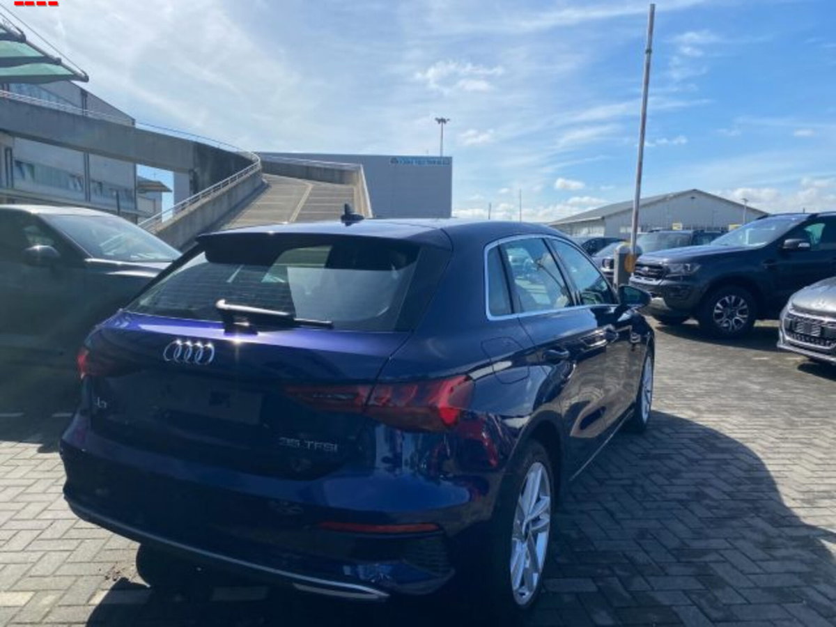 Audi A3 Sportback 35 TFSI Business (5)