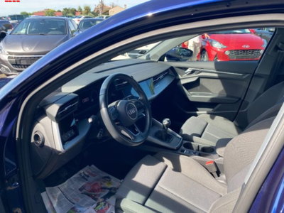 Audi A3 Sportback 35 TFSI Business (6)
