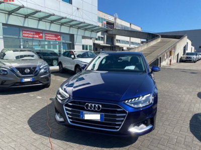 Audi A4 Avant 35 TDI/163 CV S tronic Business Advanced (2)