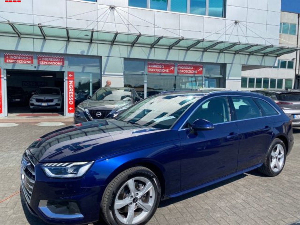 Audi A4 Avant 35 TDI/163 CV S tronic Business Advanced (3)