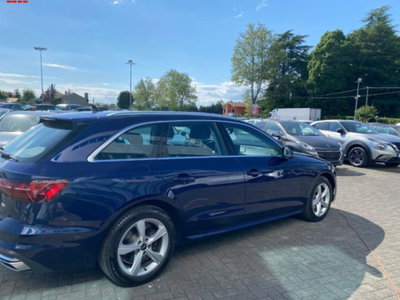 Audi A4 Avant 35 TDI/163 CV S tronic Business Advanced (6)