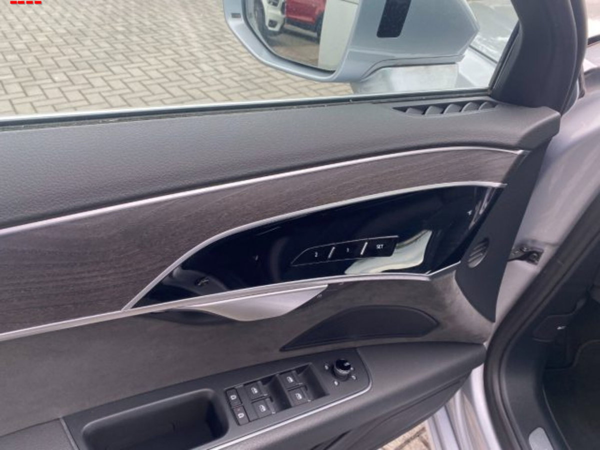 Audi A8 L 50 TDI 3.0 quattro tiptronic (9)