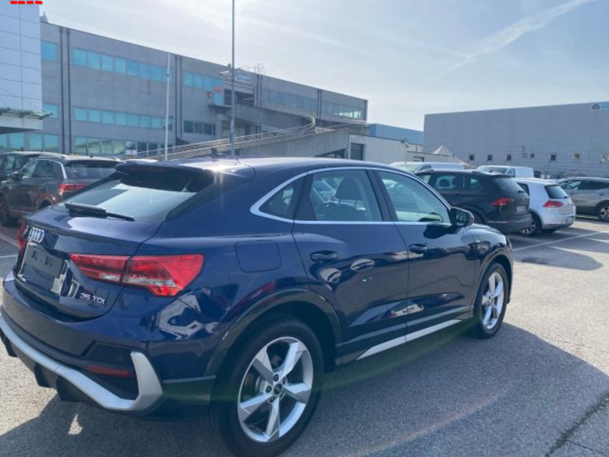 Audi Q3 Sportback 35 TDI quattro S tronic S line edition (5)