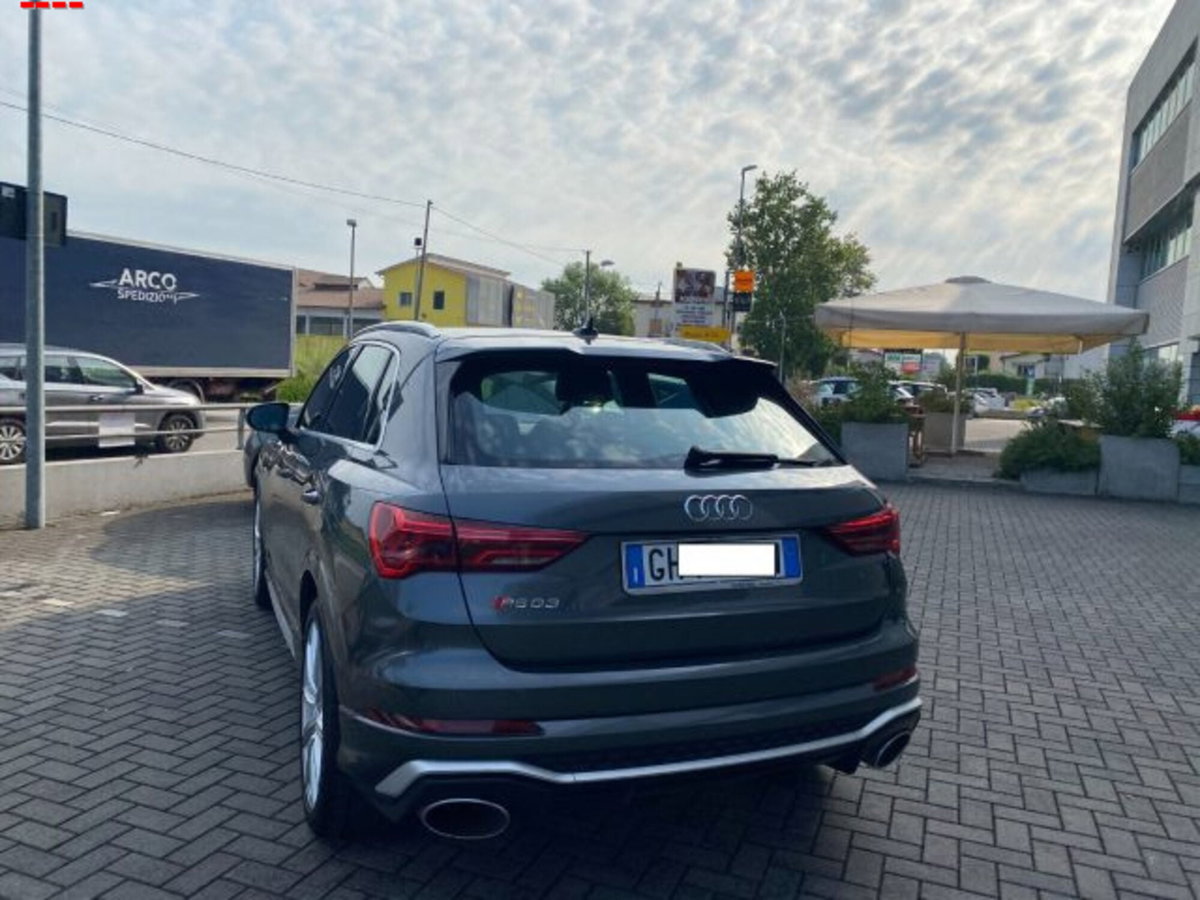 Audi RS Q3 2.5 quattro s-tronic (4)