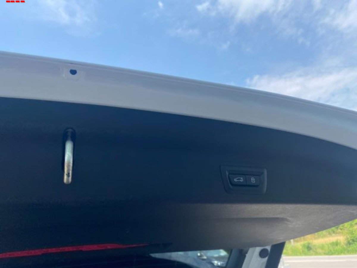 BMW X1 xDrive 20d Msport (8)
