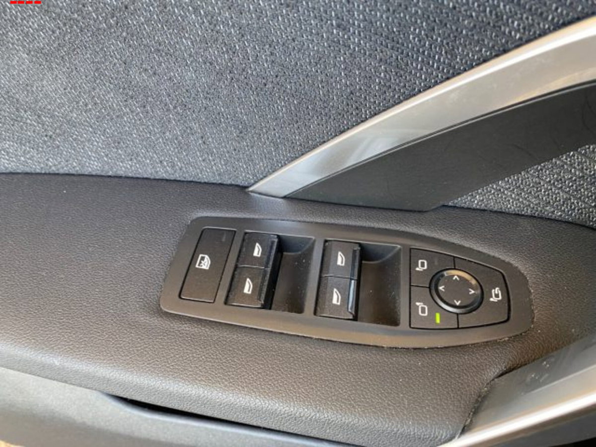 BMW X1 sDrive 18d Msport (15)