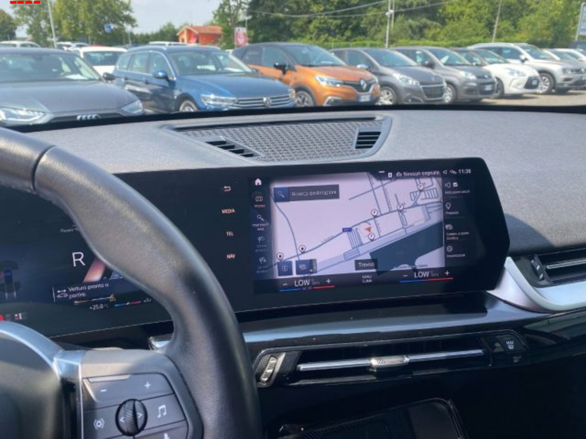 BMW X1 sDrive 18i xLine (10)