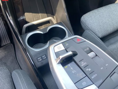 BMW X1 sDrive 18i xLine (11)