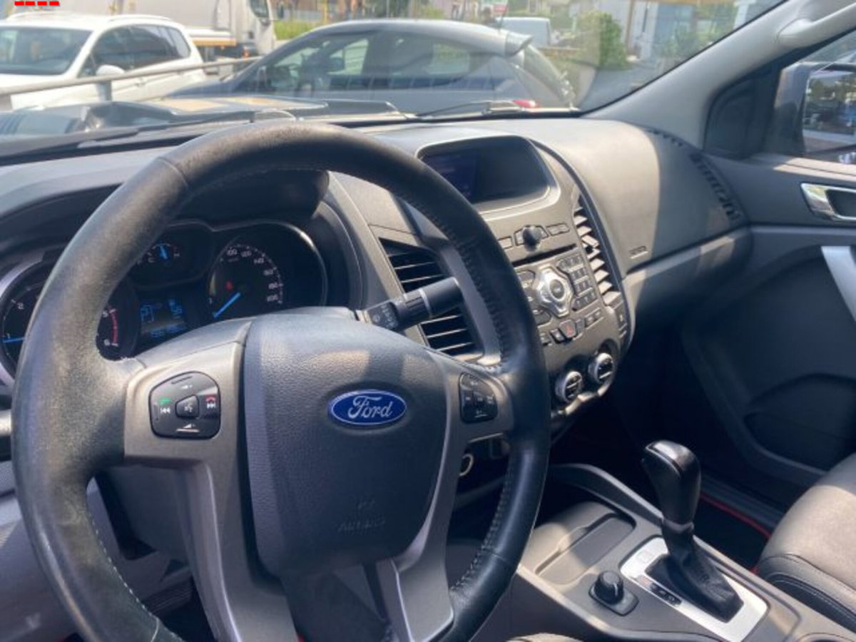 Ford Ranger Pick-up Ranger 2.2 TDCi aut. DC Limited 5pt. (9)