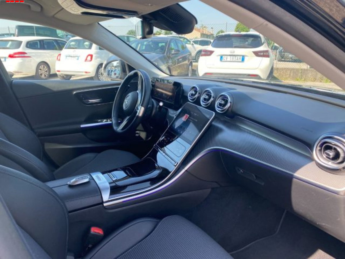 Mercedes-Benz Classe C Station Wagon 220 d Mild hybrid 4Matic Premium (8)