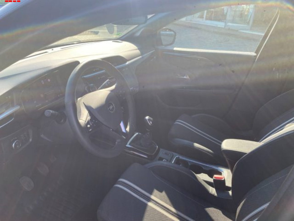 Opel Corsa 1.2 100 CV GS Line (7)