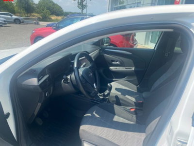 Opel Corsa 1.2 Edition (5)