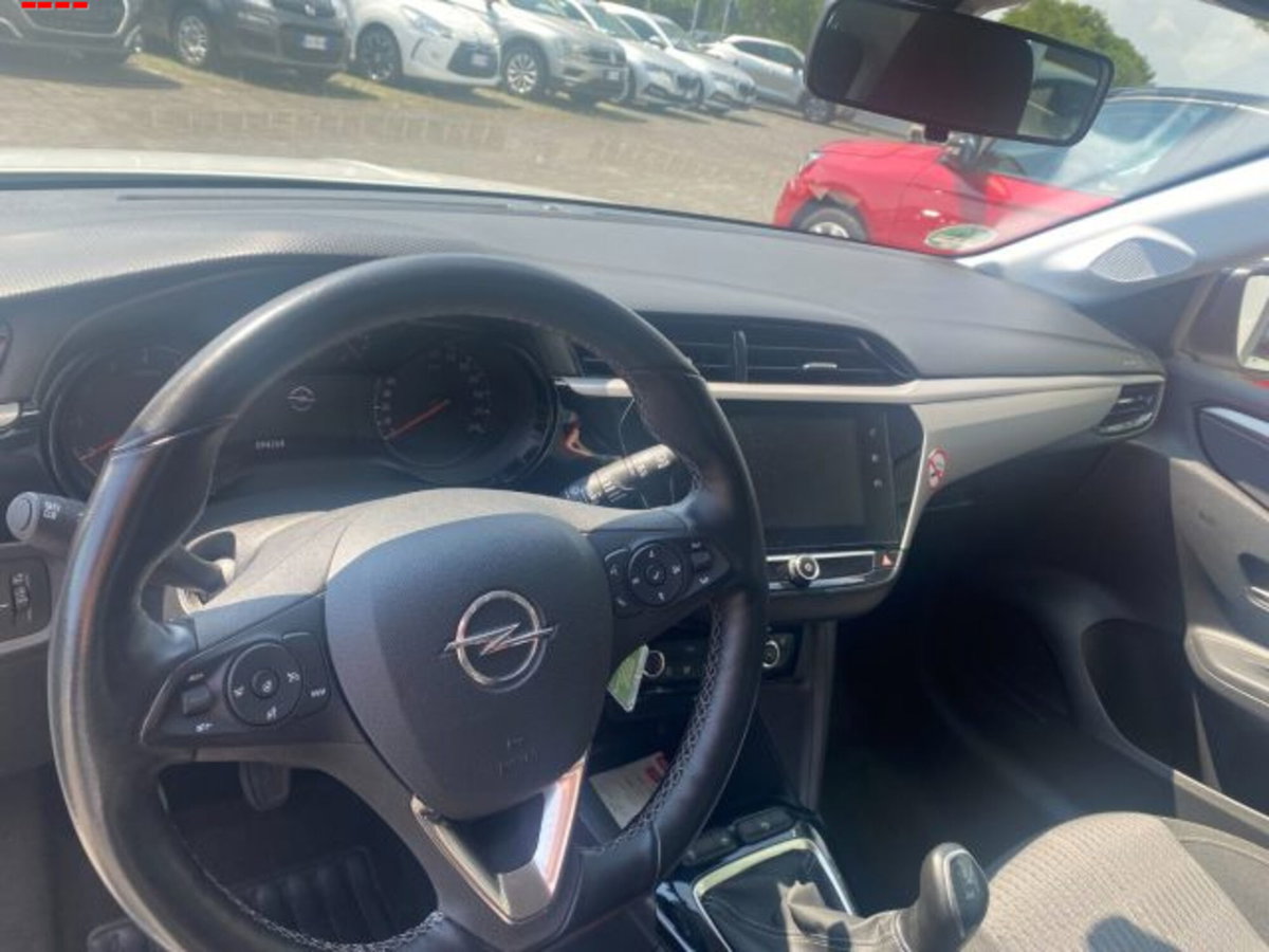Opel Corsa 1.2 Edition (7)