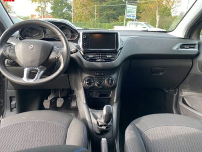 Peugeot 208 82 Stop&Start 5 porte Signature (9)