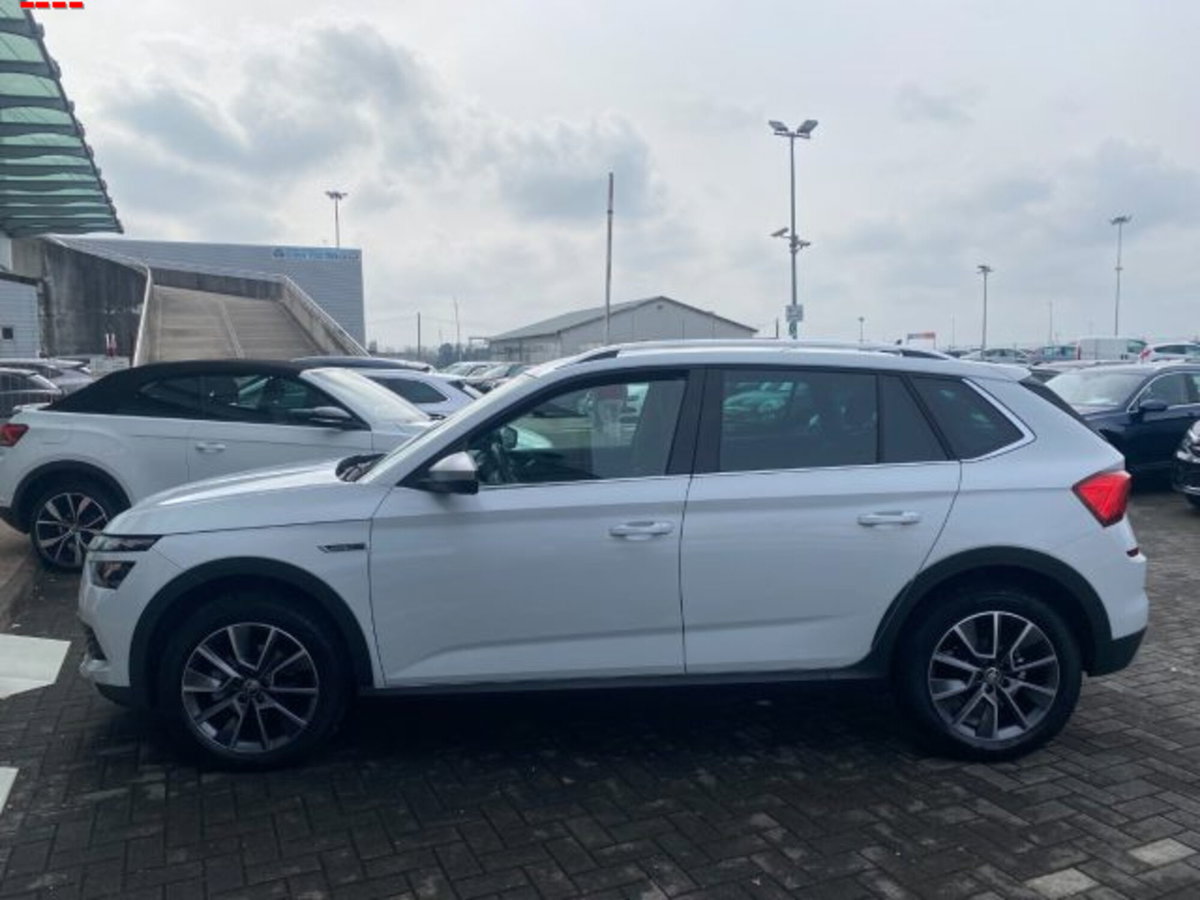 Skoda Kamiq 1.0 TSI 110 CV DSG ScoutLine (7)