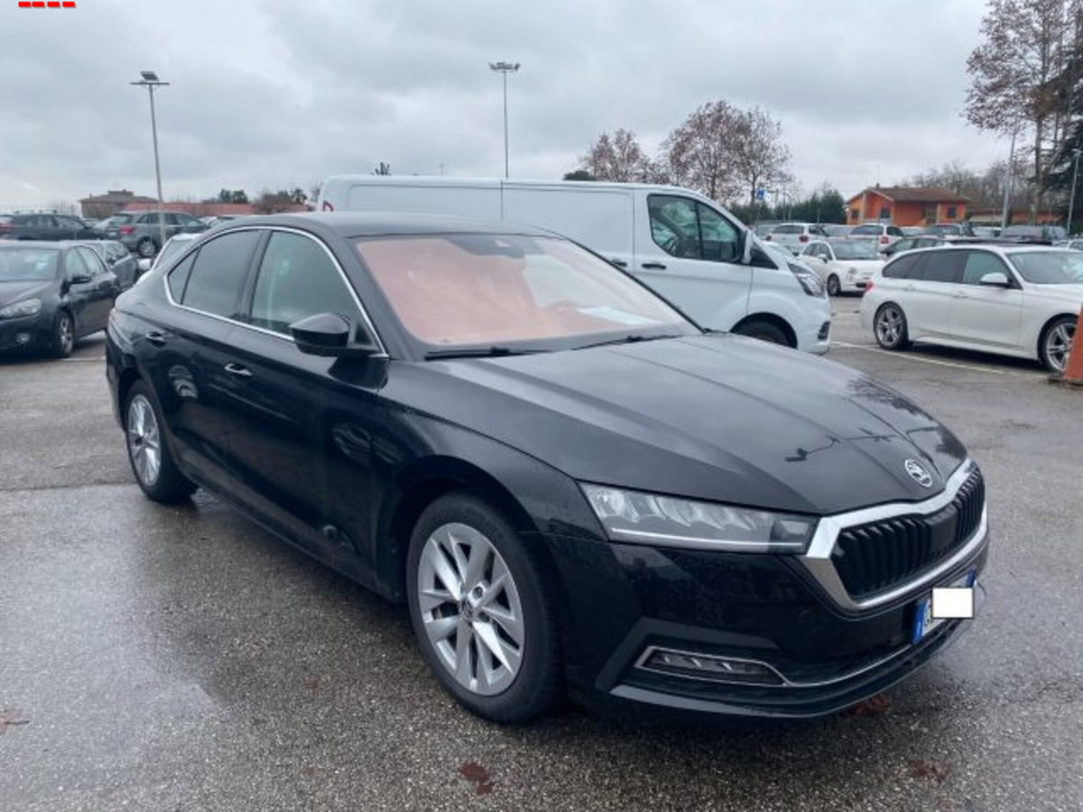 Skoda Octavia 2.0 TDI EVO SCR 150 CV Style (7)