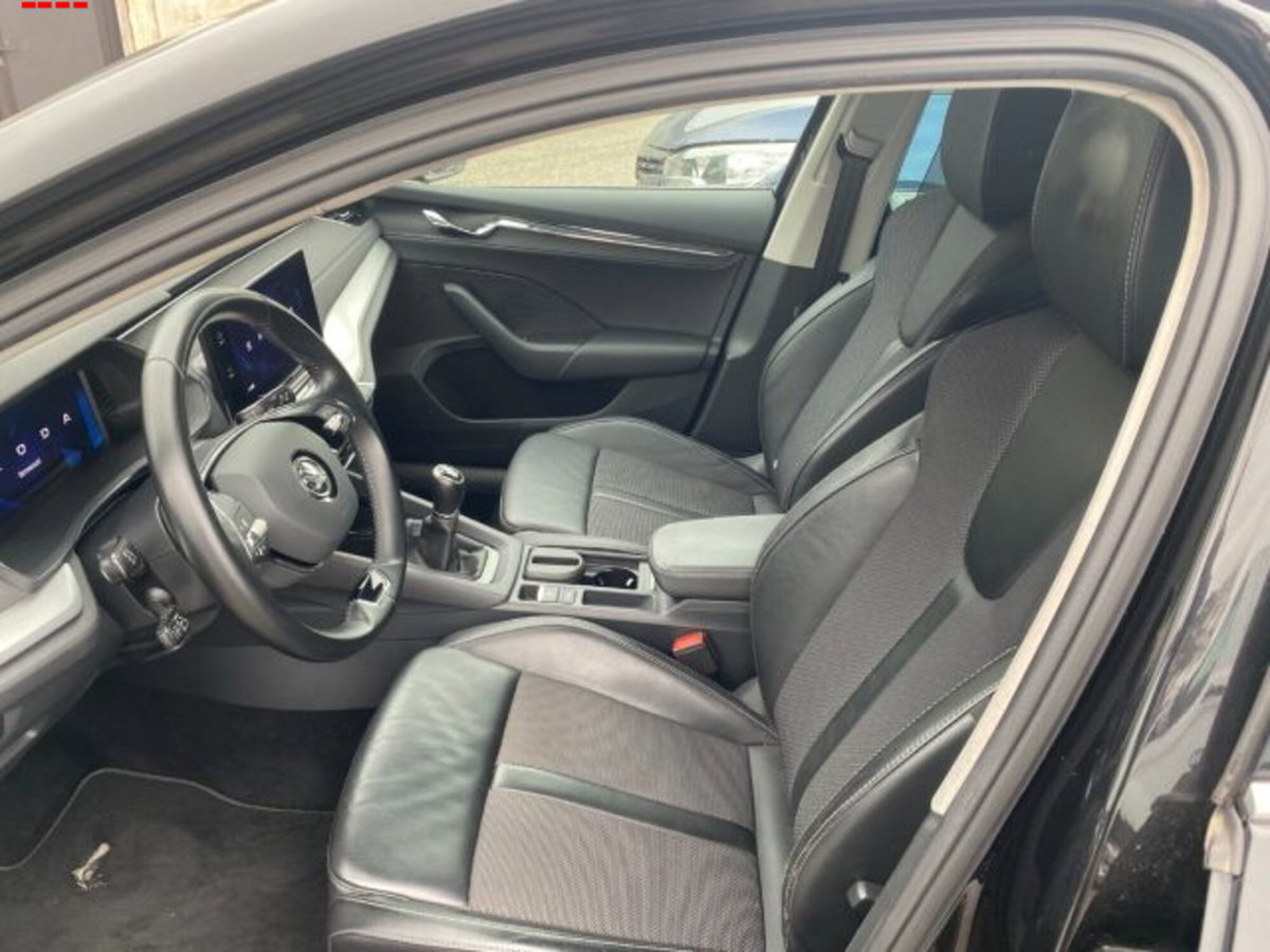 Skoda Octavia 2.0 TDI EVO SCR 150 CV Style (8)