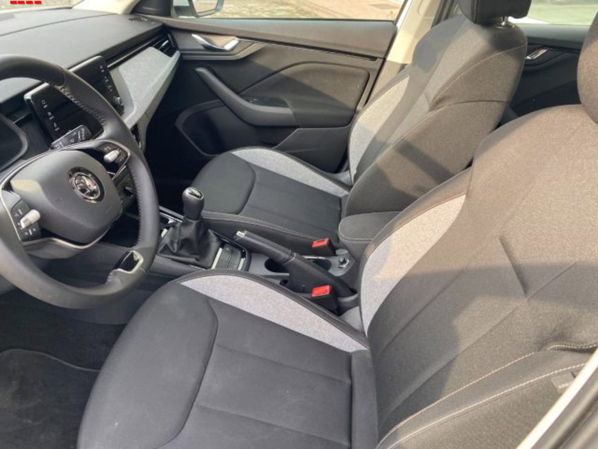 Skoda Kamiq 1.0 tsi Selection 95cv (6)