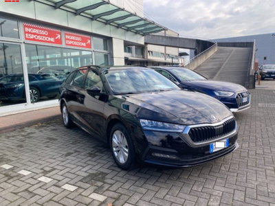 Skoda Octavia Station Wagon 2.0 TDI EVO SCR DSG Wagon Ambition (4)