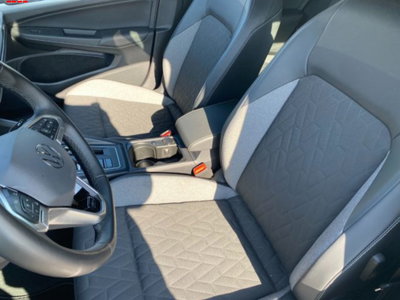 Volkswagen Golf Variant 1.5 eTSI 150 CV EVO ACT DSG R-Line (8)