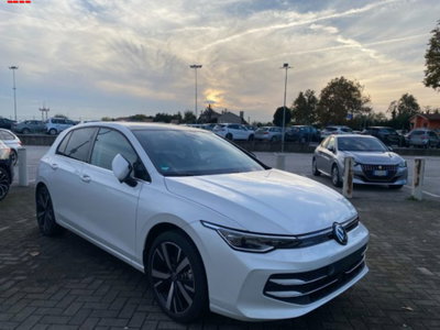 Volkswagen Golf 1.5 eTSI 150 CV EVO ACT DSG Style (7)