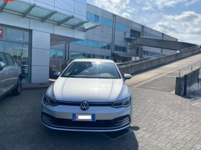 Volkswagen Golf 1.5 TGI DSG Life (2)