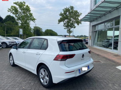 Volkswagen Golf Variant 2.0 TDI SCR DSG Life (4)